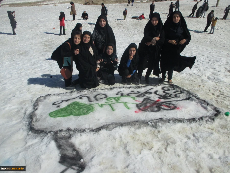 جشنواره نقاشی روی برف 5
