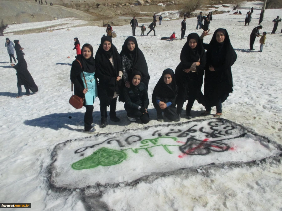 جشنواره نقاشی روی برف