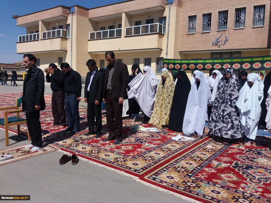 بر گزاری زیارت عاشورا در دهه اول محرم  6