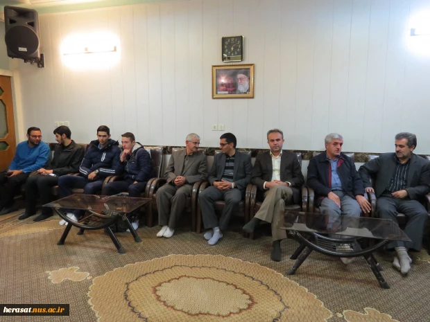 دیدار اساتید و کارکنان دانشگاه فنی و حر فه ای استان اردبیل با نماینده ولی فقیه در استان