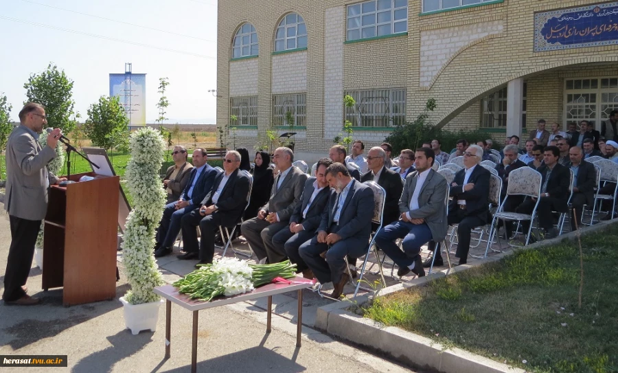 مراسم کلنگ زنی دومین کارگاه سنگین و رونمایی از مزار شهید گمنام آموزشکده پسران اردبیل