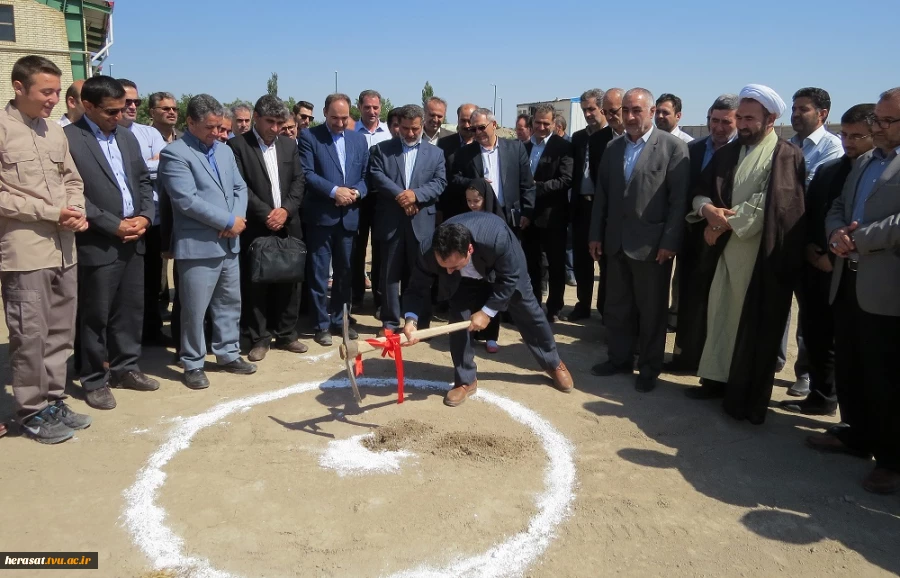 مراسم کلنگ زنی دومین کارگاه سنگین و رونمایی از مزار شهید گمنام آموزشکده پسران اردبیل
