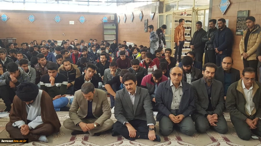 مراسم بزرگداشت  مرحوم رضا راهنما دانشجوی دانشکده فنی خرم آباد 2