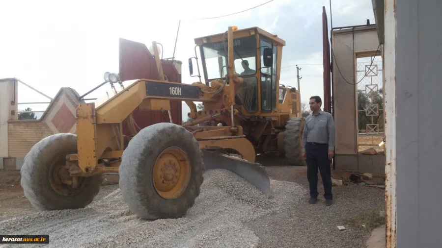 ایجاد وتکمیل پارکینگ دانشجویی در محوطه دانشکده فنی خرم آباد 8