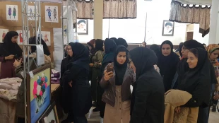 برگزاری نمایشگاه دستاوردهای دانشجویان دانشگاه فنی استان لرستان در هفته پژوهش 3