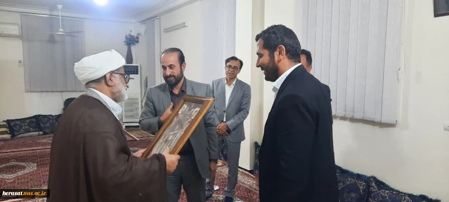 دیدار مشاور و مدیرکل حراست دانشگاه فنی و حرفه ای با امام جمعه کنگان
 9